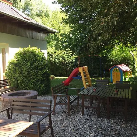 Levendula Vendeghaz Guest house *